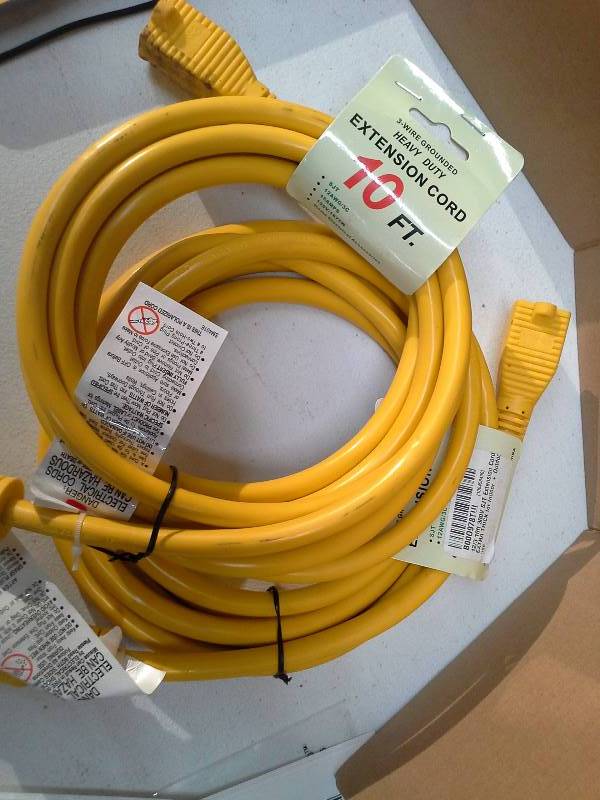 lot 8489 image: 123 10ft 125 Volt 15 AMP SJT LIGHTED Extension Cord EXTRA THICK for Indoor  Outdoor use - 2 extension cords