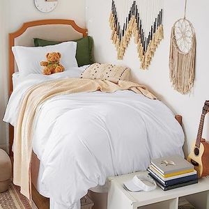 lot 9010 image: Bedsure TwinTwin XL Duvet Cover Dorm Bedding - Soft Prewashed White Duvet Cover Twin, 2 Pieces, Includes 1 Duvet Cover (68x90) with Zipper Closure & 1 Pillow Sham, Comforter NOT Included