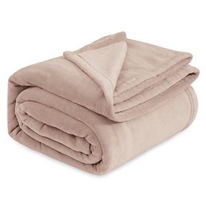 lot 9016 image: Bedsure Fleece Blanket Queen Blanket Dusty Pink - Bed Blanket Soft Lightweight Plush Fuzzy Cozy Luxury Microfiber, 90x90 inches