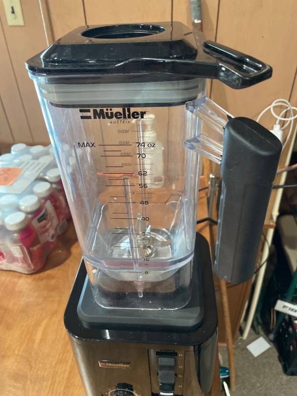 Mueller DuraBlend, 10-Speed 3.0hp Professional Series Blender