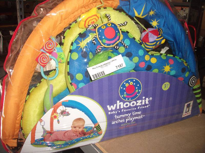 by Manhattan Toy New Whoozit Tummy Time Arches Playmat