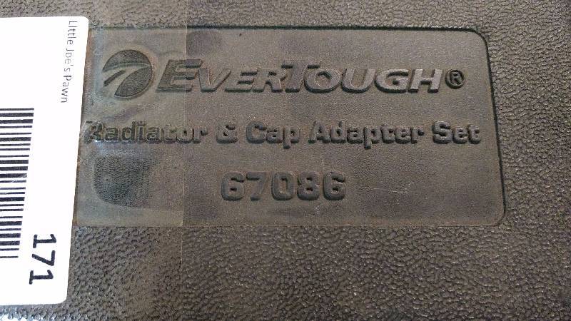 lot 171 image: EverTough Radiator & Cap Adapter Set