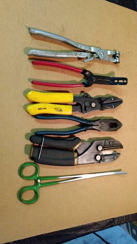 lot 183 image: Assortment of Specialty Pliers