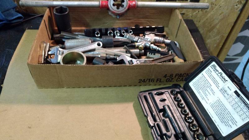 lot 960 image: Miscellaneous Tools