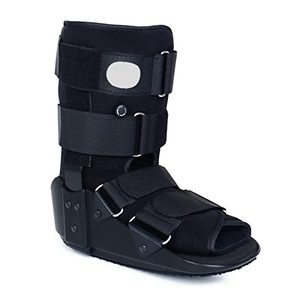 lot 81453 image: Medibot Walking Boot, Fracture Boot For Foot And Ankle Size L