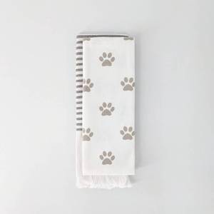 lot 3672 image: 2pk Tip Towel Paw Print - Bullseyes Playground