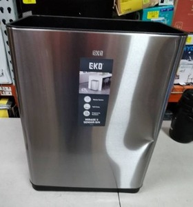 lot 3613 image: Eko Trash Bin