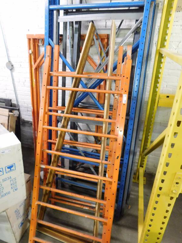 lot 173 image: Pallet Racking Equipment