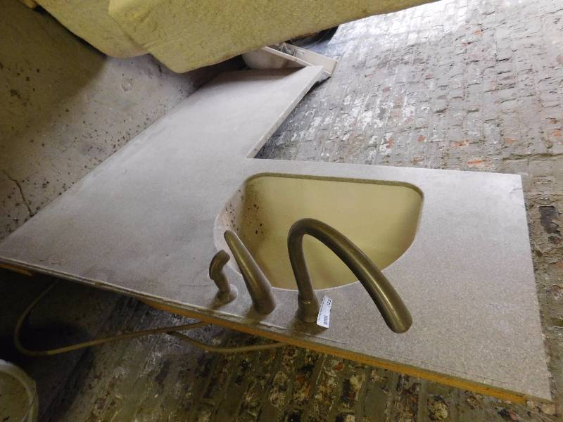 lot 322 image: L Shaped Granite Countertop with Sink