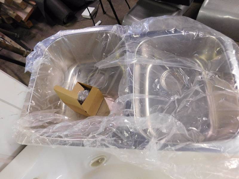 lot 175D image: NEW Drop In Stainless Steel Sink