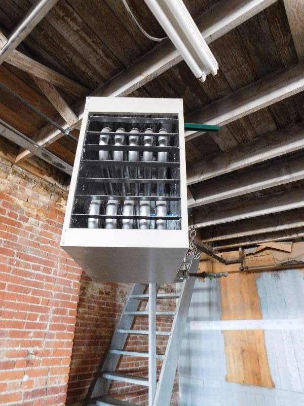 lot 340 image: Advanced Distributor Products Hanging Forced Air Heater