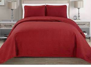 lot 21580 image: Fancy Collection 3pc KingCalifornia King Embossed Oversized Coverlet Bedspread Set Solid Red New (Retail $39.99)