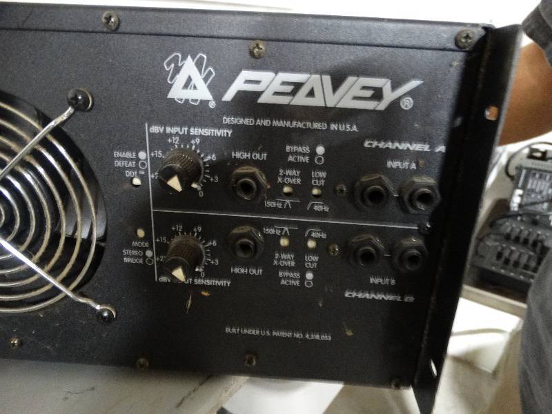 Peavey PV2000 2000 watt power amp | Wichita 