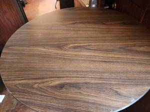 lot 21504 image: Lot of 2 Formica Tabletops