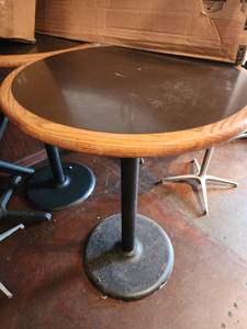 lot 21511 image: Round Bar Height Table W Oak Edges