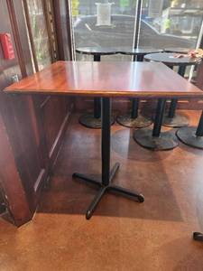 lot 21603 image: Square Bar Height 4-Top Table