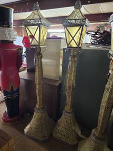 lot 29543 image: Lot of 2 6ft Gold Lanterns