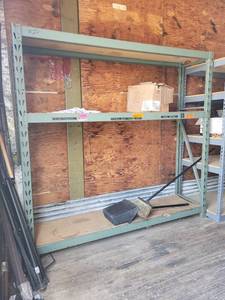lot 29500 image: Green 3-Tier Indutrial Shelf W Contents