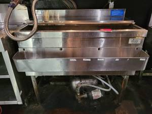 lot 18692 image: 36in LaCrosse Ice Well W Speed Rail