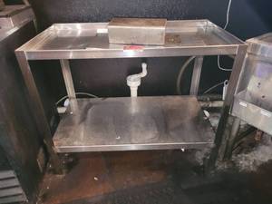 lot 18697 image: 36in Stainless Steel Underbar Shelf&nbsp