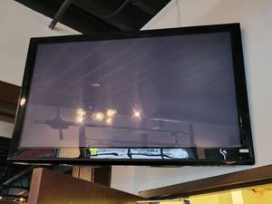 lot 18718 image: 50in LG TV