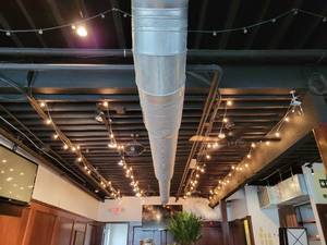 lot 18796 image: 100ft of Large Lot of String Lights