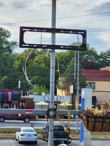 lot 29101 image: Lot of 3 Outdoor TV Mounts