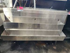 lot 29005 image: Ice Well With A Cold Plate
