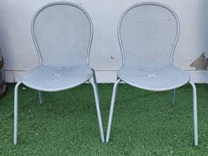 lot 29018 image: Lot of 2 Silver Outdoor Chairs
