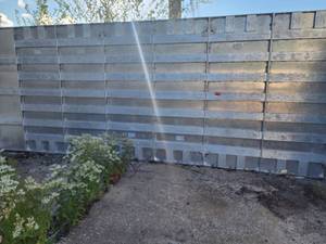 lot 32002 image: Metal Wall