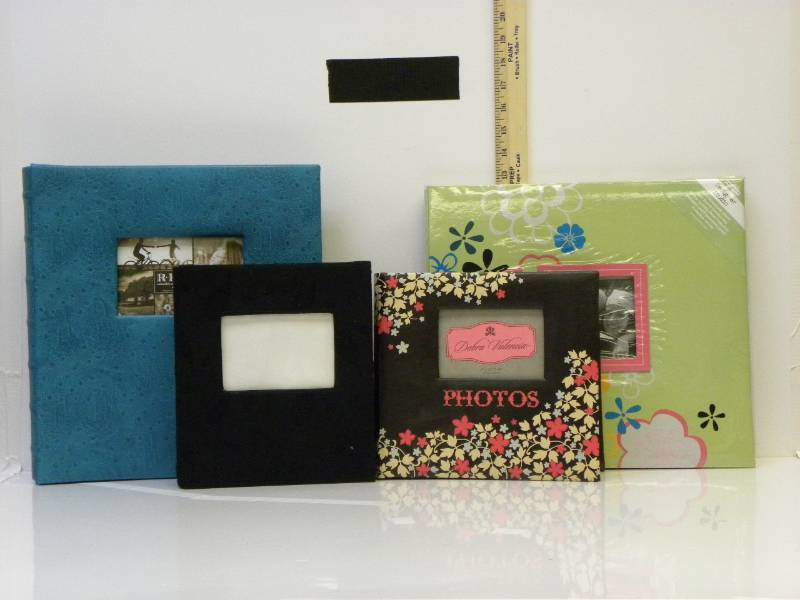 lot 7034 image: 4 Photo Albums.  1 Large, 2 Small. Large Scrapbook Album.