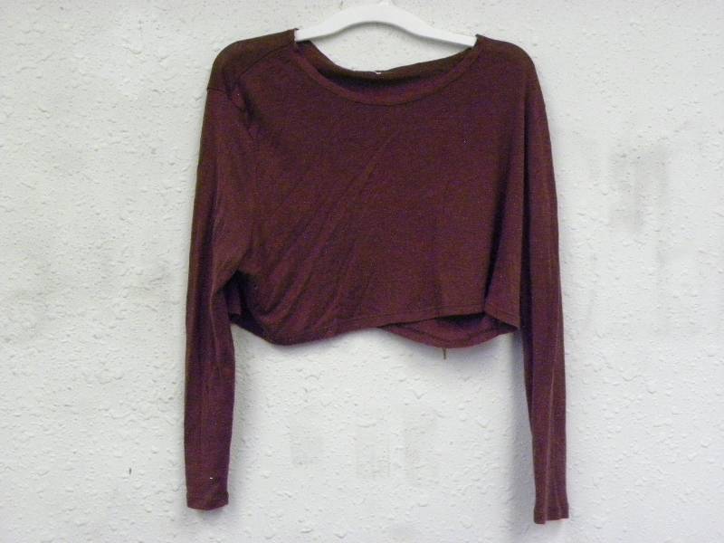 lot 7083 image: Scout, Long Sleeved Midriff Shirt.