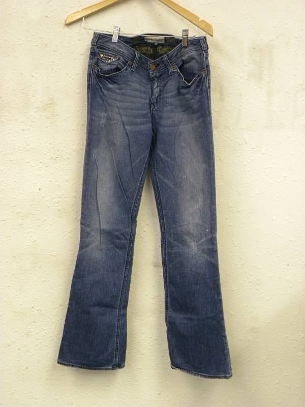 lot 7100 image: J & Company Born in California Blue Jeans