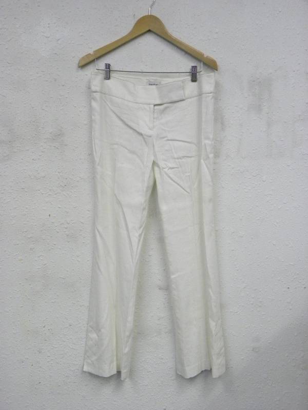 lot 7108 image: Bebe WhiteCream Pants.