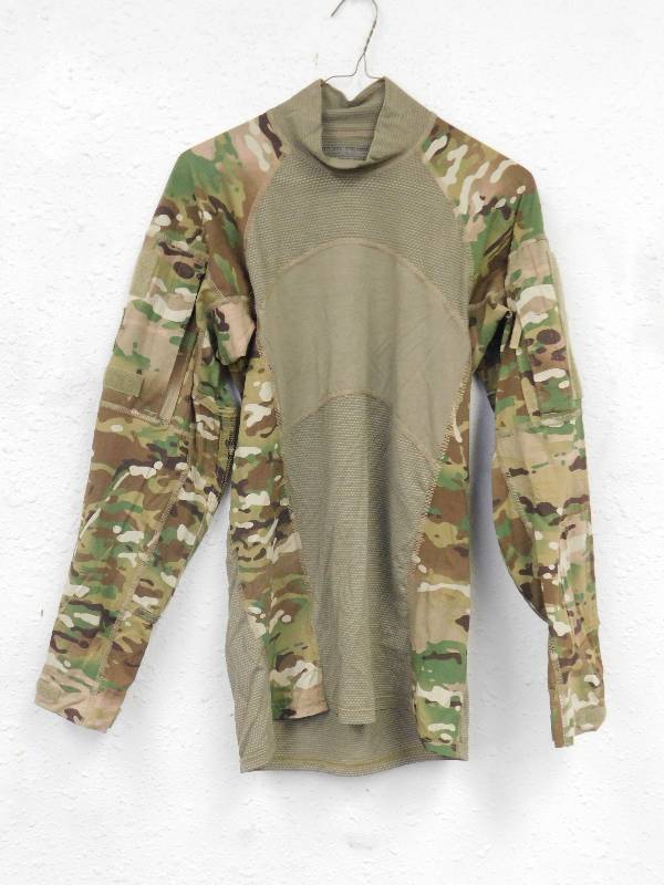 lot 7204 image: Massif Army Combat Shirt, Womans Multicam Flame Resistant