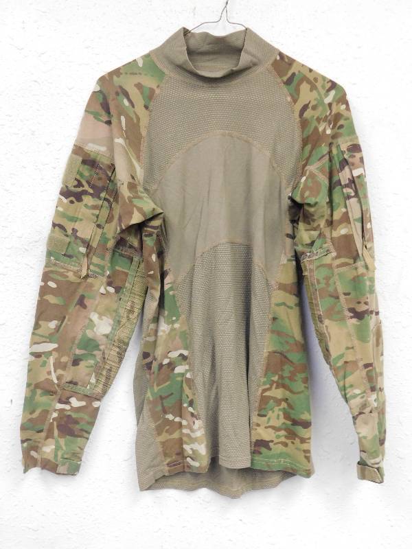 lot 7205 image: Massif Army Combat Shirt, Womans Multicam Flame Resistant