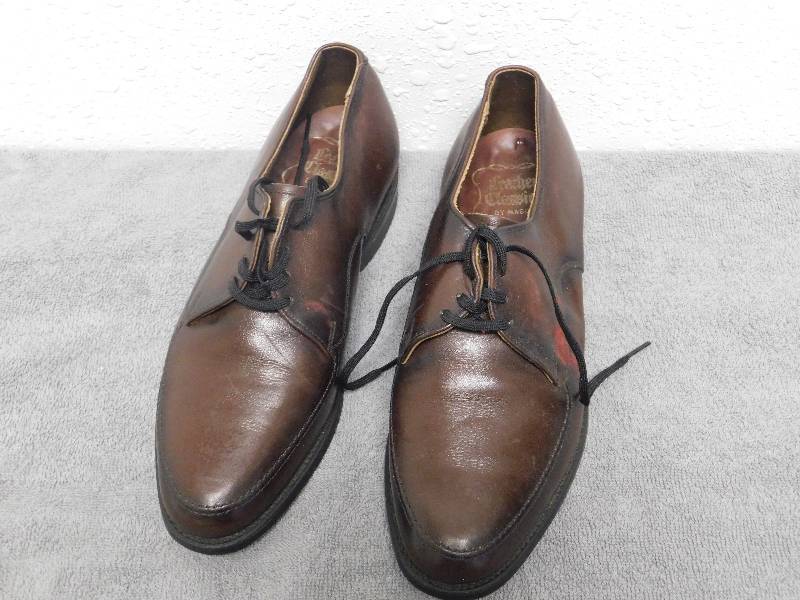 lot 7142 image: Vintage Goodyear Leather Classics by Mason Shoes.
