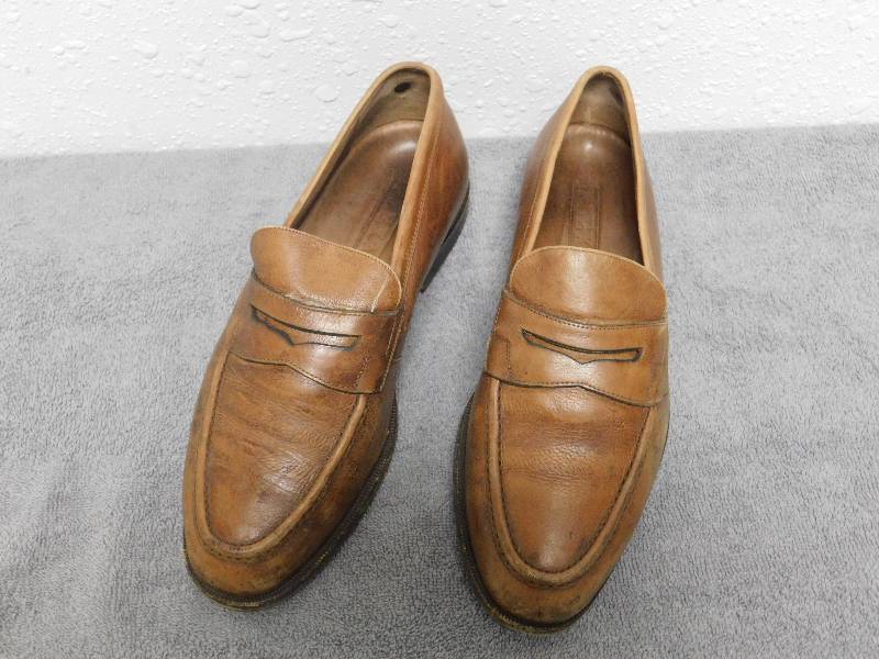 lot 7146 image: FLEXA Brand Italian Leather Penny Loafers