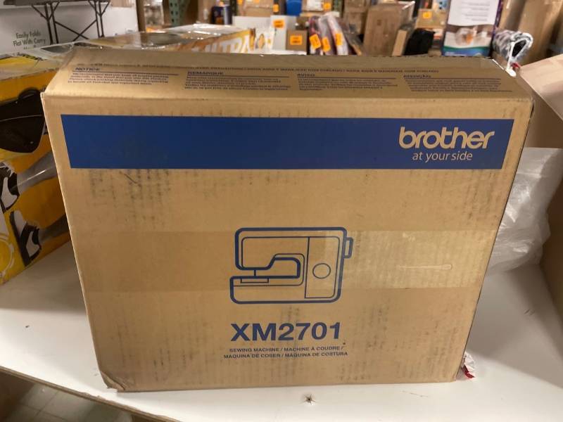 Brother Sewing Machine, XM2701, Lightweight Machine with 27 Stitches, 6  Included Sewing Feet