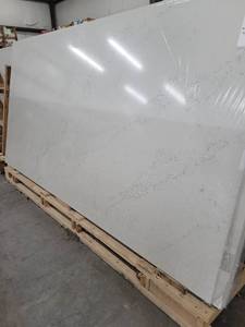 lot 3013 image: 1 Slab of SOHO HanStone, Quartz