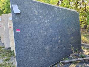 lot 7050 image: Lot of 1 Slab Of Impala Black Granite, Polished