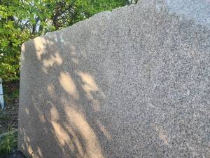lot 7053 image: Lot of 4 Carico Gold Granite, Polished