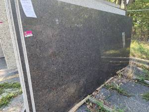 lot 7032 image: Lot of 5 Slabs Of Coffee Brown, Polished