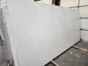 lot 3024 image: Lot of 2 Slabs of Whistler HanStone, Quartz