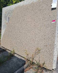 lot 7016 image: Autumn Leaf Polished Granite Remnant Slab