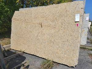 lot 7018 image: Lot of 4 Gold Brazil Polished Granite Slabs