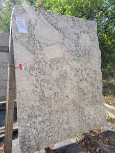 lot 7020 image: Cold Spings Polished Granite Remnant Slab