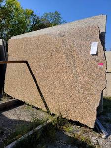 lot 7088 image: Lot of 1 Key West Gold Granite, Polished