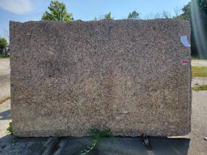 lot 7114 image: Lot of 3 Giallo Vicenzo Granite, Polished