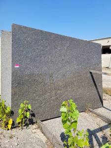lot 7119 image: Lot of 1 Granite Slab